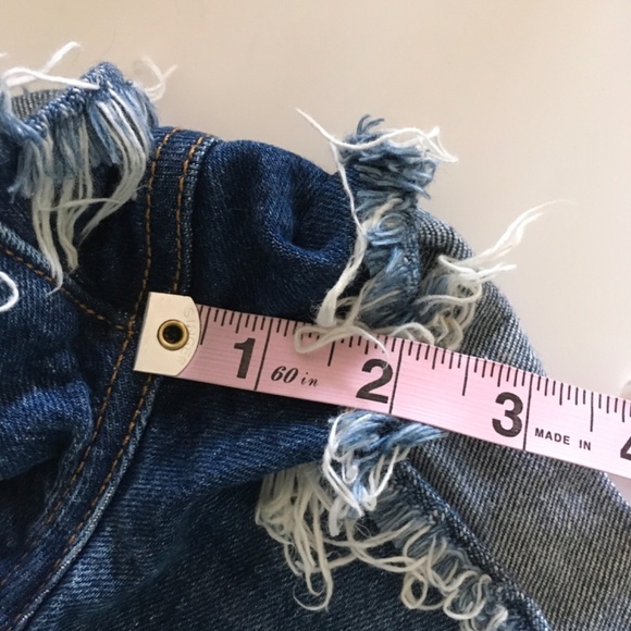 Levis 501 Jeans Shorts Sz 27 Blue Button Fly High Rise Cut Off Raw Hem Mid Wash - Picture 13 of 14